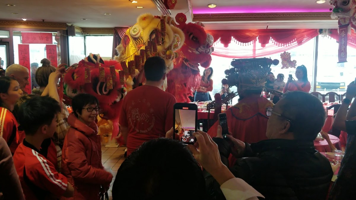 Banner Emerald Chinese Restaurant 02